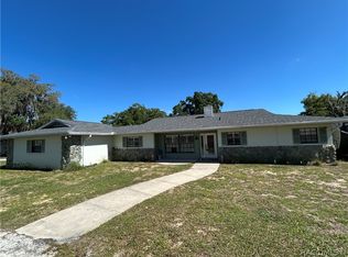 8801 E Cresco Ln, Inverness, FL 34450