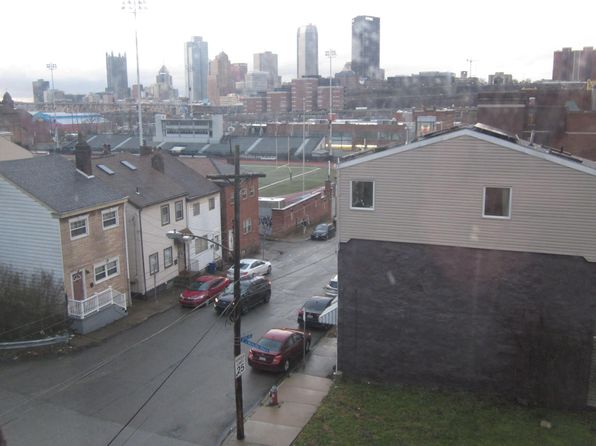 902 McArdle Broadway
