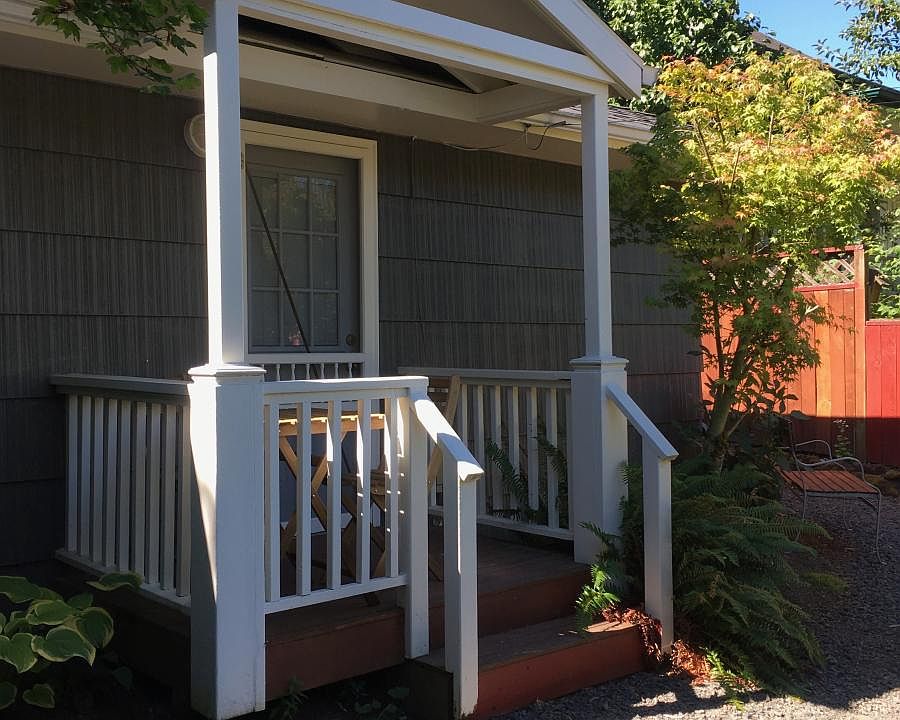 side porch