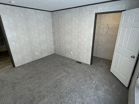 5th image of 30165 Montmorency Dr