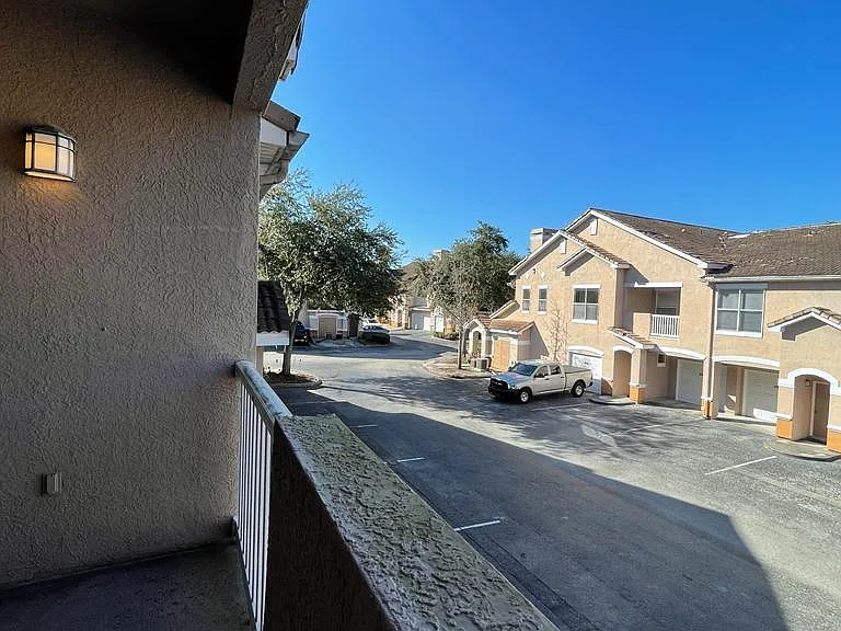 10539 Villa View Cir #10539 — Photo 8