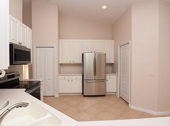 4th image of 243 Glen Eagle Cir