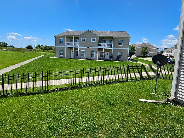 1302 Myrtle Beach Ave — Photo 8