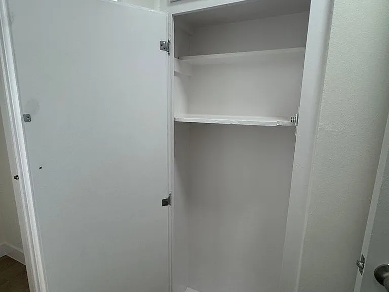 11816 Chandler Blvd #11 — Photo 11