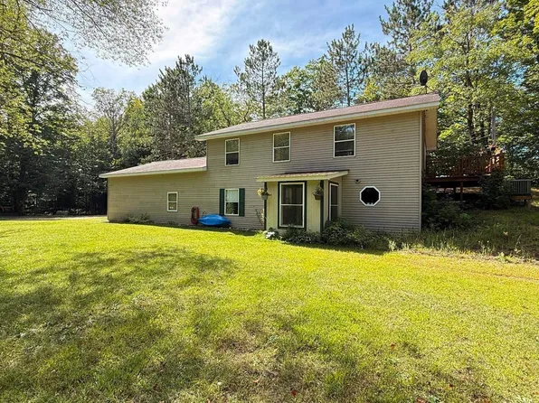 5218 Mitchell Rd, Central Lake, MI 49622