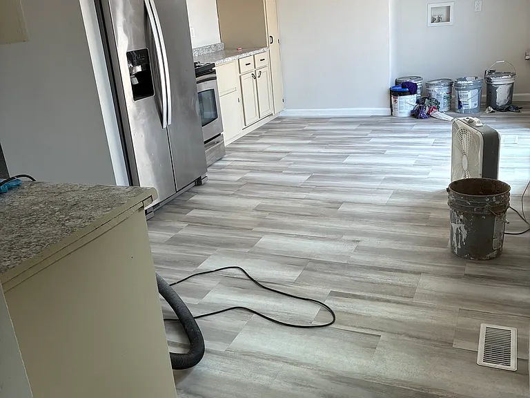 1016 Scott St — Photo 15