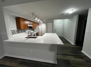 5900 W Sample Rd APT 303, Pompano Beach, FL 33067