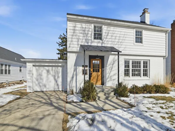 4026 Paunack Ave, Madison, WI 53711