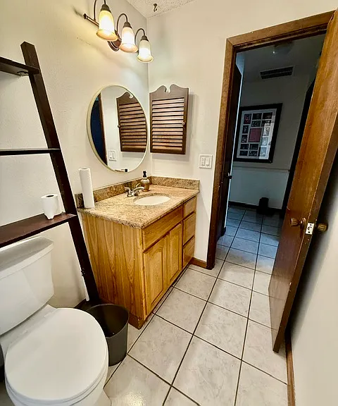 1114 S Pearl St — Photo 11