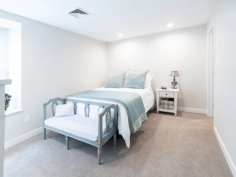 Deacon Court - 1661 Washington Street — Photo 124