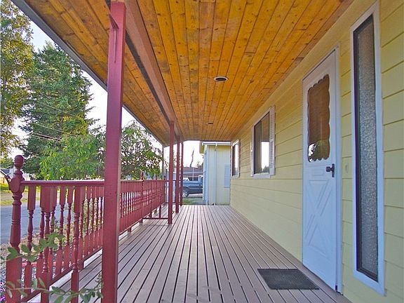 5th image of 8124 47th Ave NE
