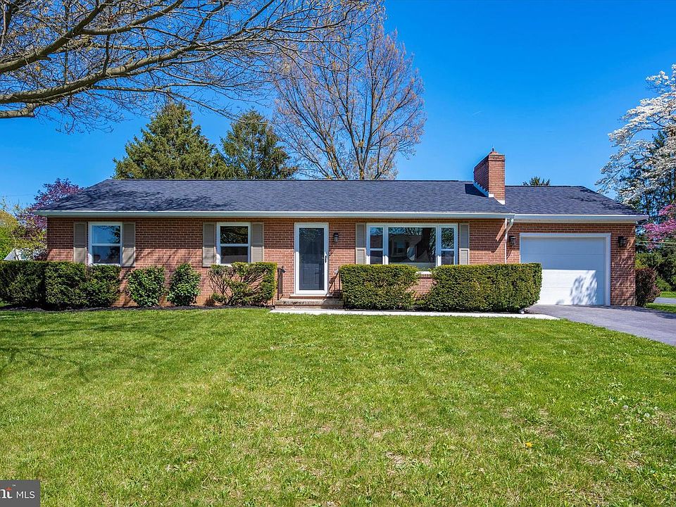 1st image of 13921 Blue Mountain Dr