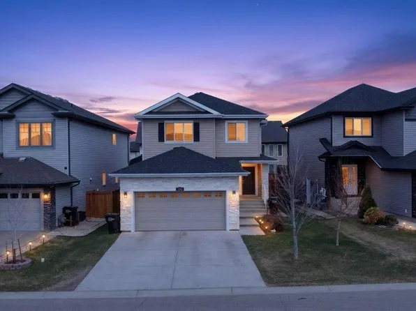 1363 Adamson Dr SW, Edmonton, AB T6W 3C1