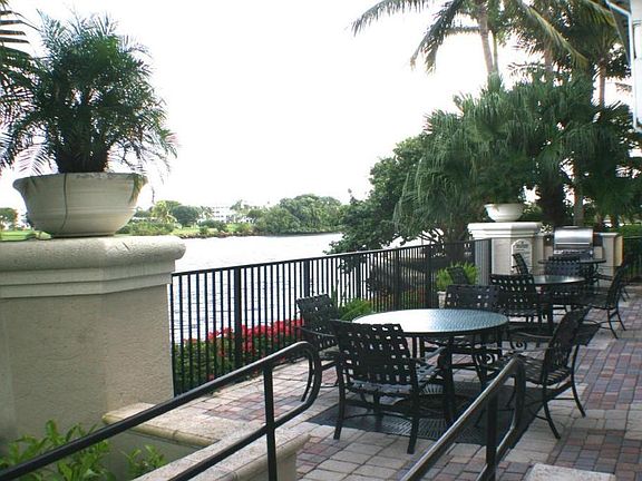 BBQ by the Intracoastal