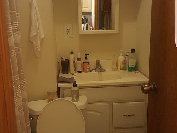 4th image of 688 Sackett St
