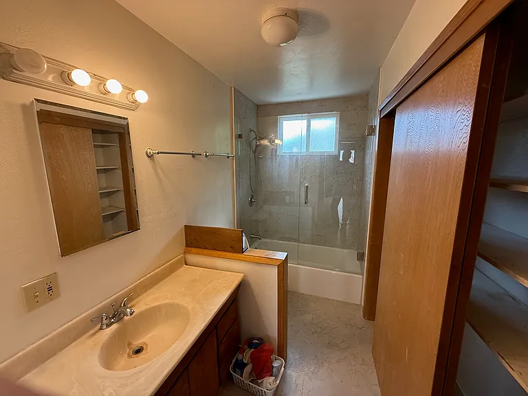 527 Encino Dr — Photo 8