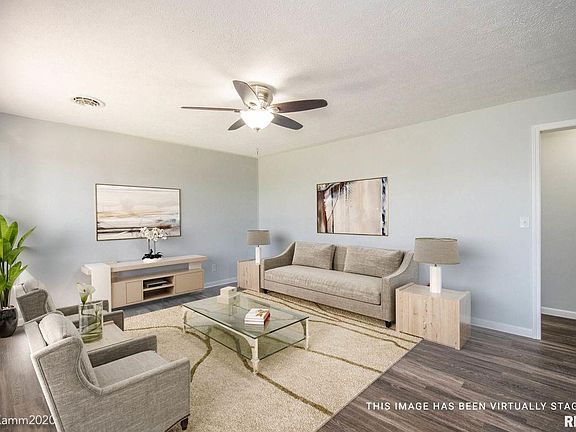 5th image of 1103 E Parkside Ln