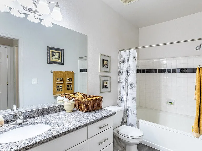 Wynfield Park Apartments — Photo 12