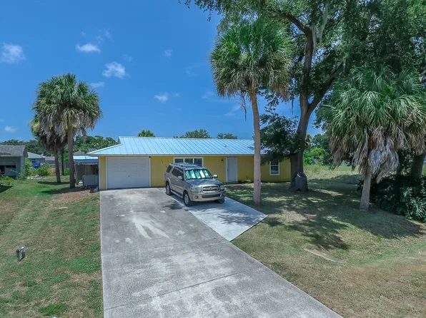 7706 Citrus Park Blvd, Fort Pierce, FL 34951