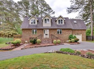 246 Hunts Neck Rd, Poquoson, VA 23662