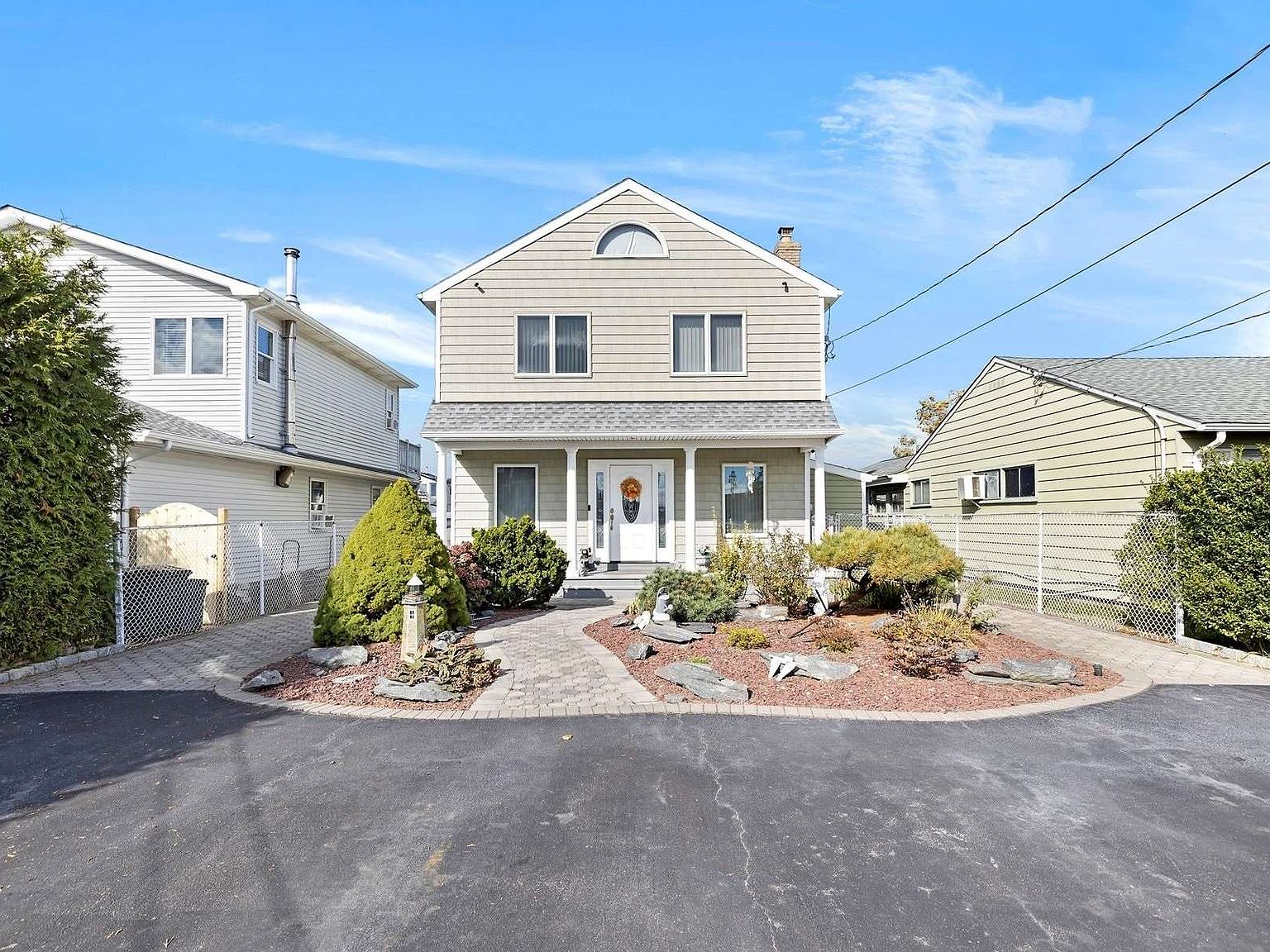 15 Roneck Court, Shirley, NY 11967 Zillow