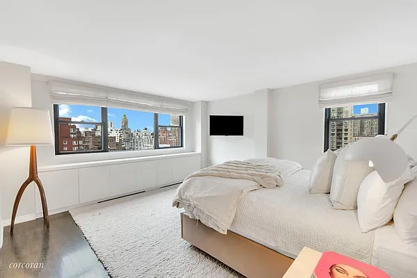 Sold by Corcoran | media 13