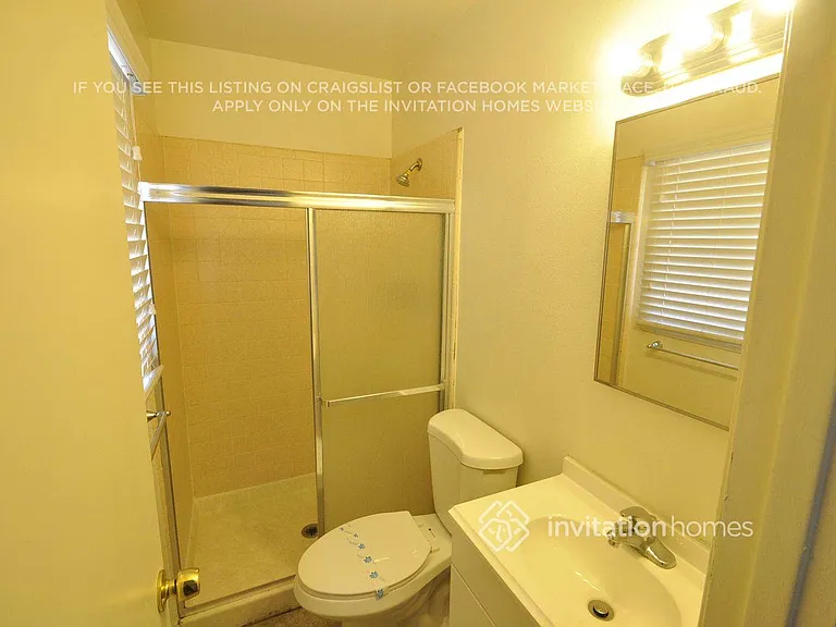 2219 W Cholla St — Photo 7