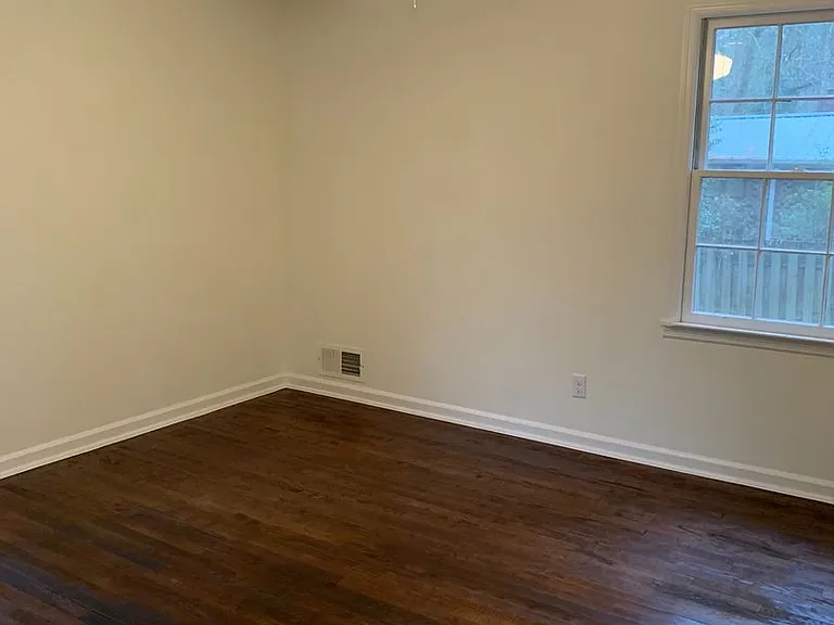 200 Rollingwood Dr — Photo 17