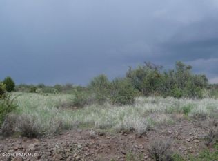 15390 E Upper Ridge Ln, Mayer, AZ 86333