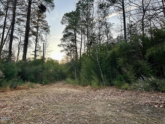 5th image of 0 Fields Dr