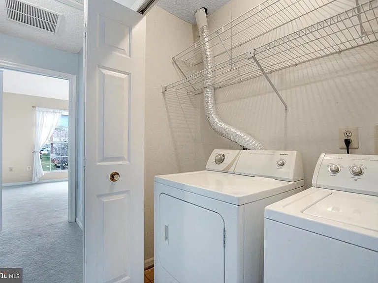 12155 Wedgeway Pl — Photo 23