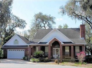 325 Grand Oaks Dr, Niceville, FL 32578