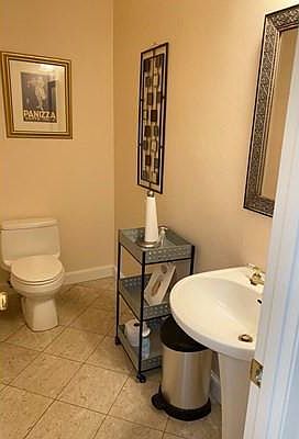 5th image of 0 Governors Ave Suite 34