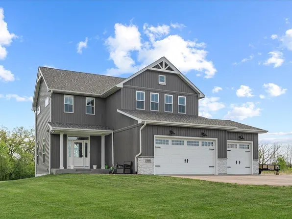 999 152nd Ave, New Richmond, WI 54017