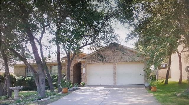 1st image of 1610 Abbey Ln