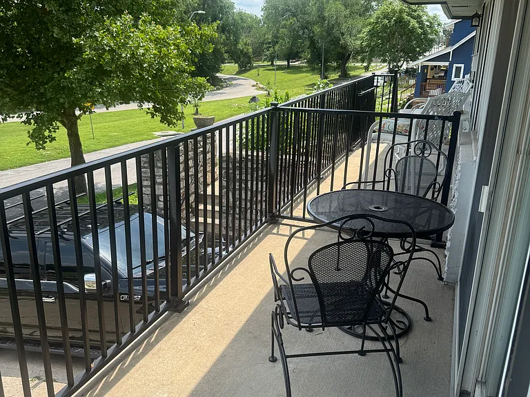 126 Wabash Ave #1 — Photo 15