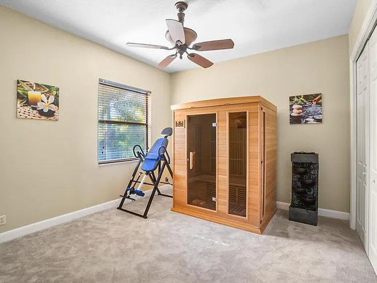 3483 Collonade Dr — Photo 15