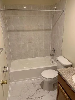 Brooklawn Gardens Parlin Apartments — Photo 13