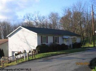 920 Sarah St, Morgantown, WV 26501