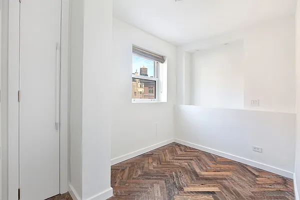 Rented by Douglas Elliman | media 9