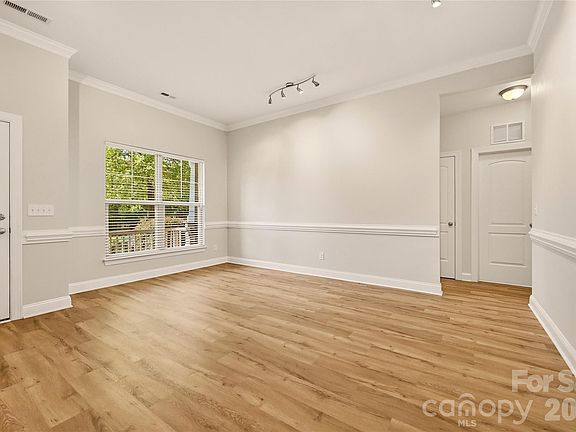 3rd image of 16408 McKee Ridge Dr