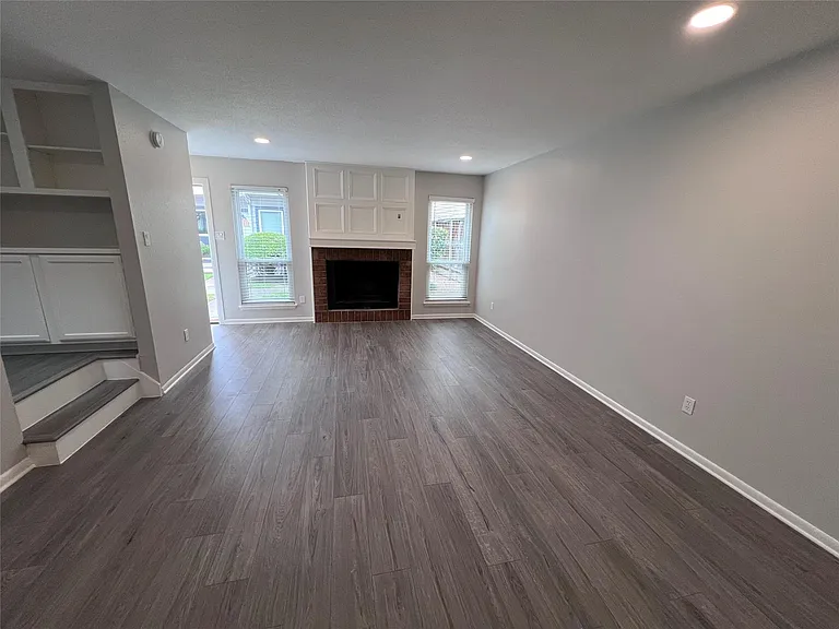 5917 Fairdale Ln #5 — Photo 6