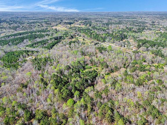 4th image of 736 Burton Rd