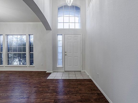 2nd image of 7025 Michael Dr
