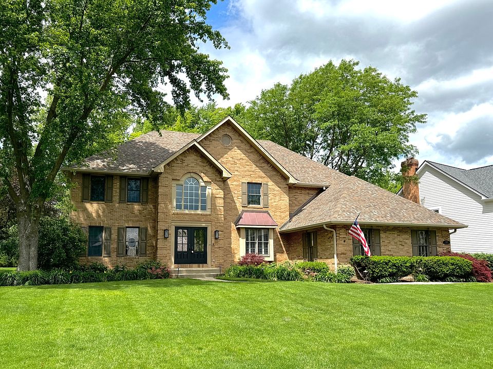 1st image of 1640 Old Barn Cir