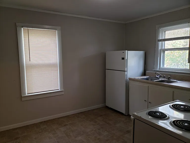 420 Hickory St #B — Photo 5