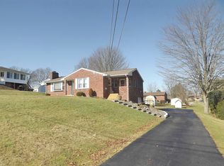 207 Central Dr, Butler, PA