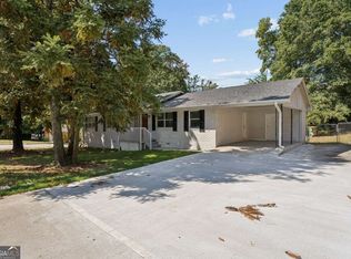 546 Lamar Dr, Forest Park, GA 30297