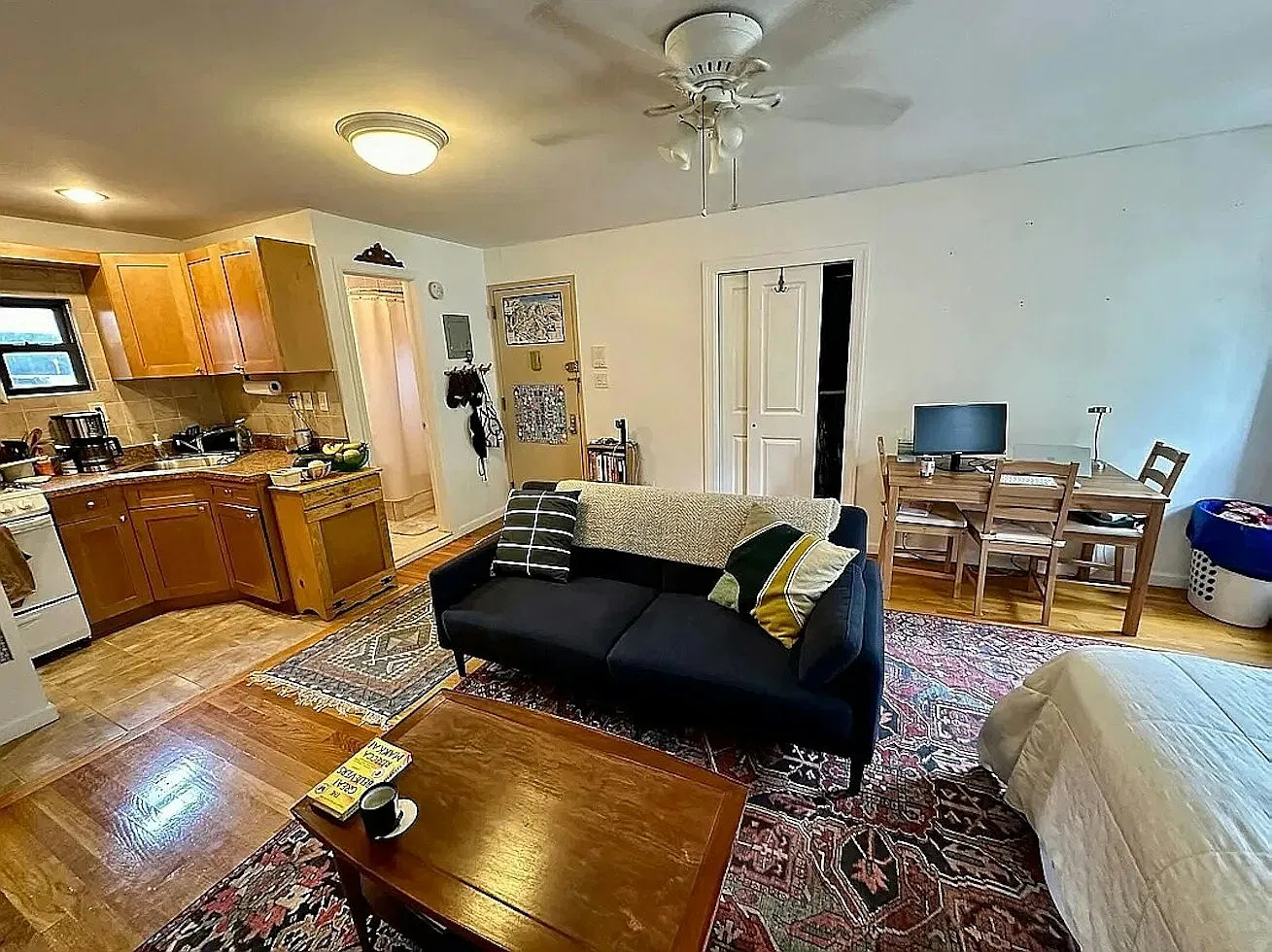 254 West 20th Street — Photo 2
