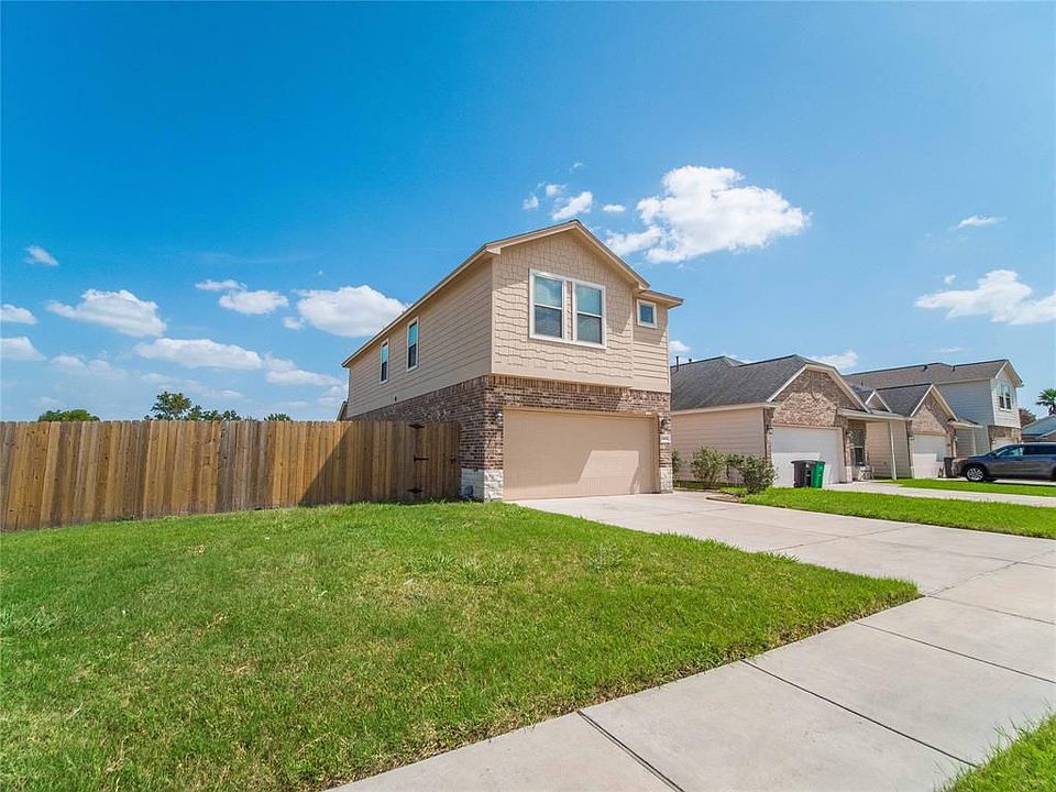 1st image of 12003 Northpointe Meadows Dr